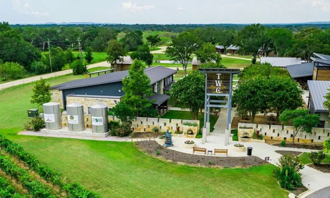 Texas Wine Collective, Fredericksburg · Hwy 290